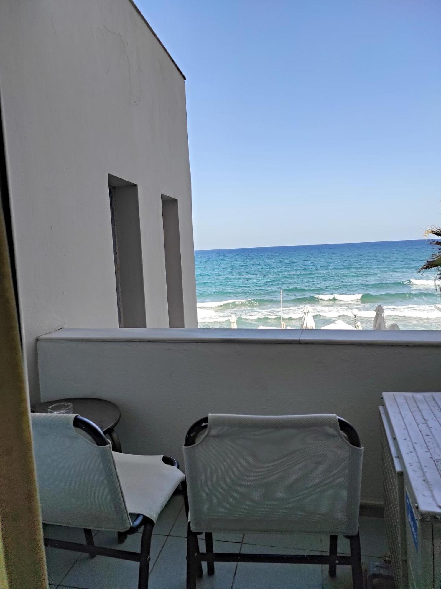 Filoxenia Beach Hotel Rétino Exterior foto